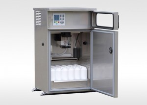 Kompakter stationärer Probenehmer - compact automatic wastewater sampler WS 312